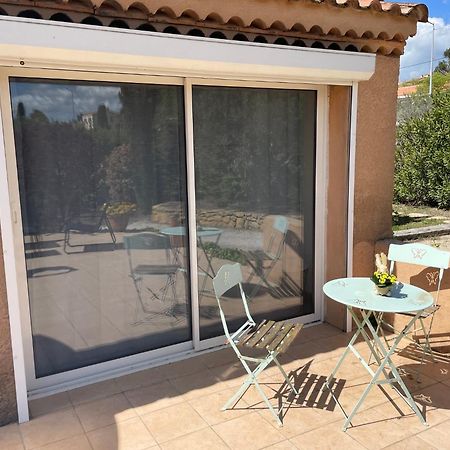 Studio Charmant Avec Terrasse Lançon-Provence Extérieur photo